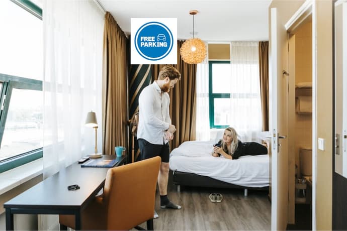 The Hague Teleport Hotel - Parking