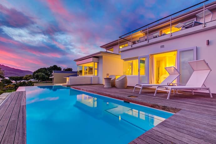 Amanzi Island Boutique Hotel