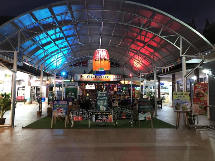 Merlin Plaza Apartments, Primary image