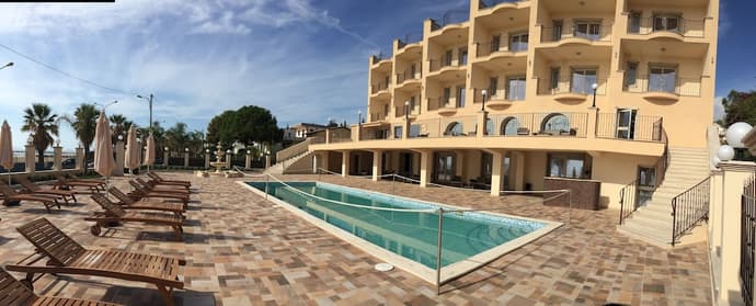 Hotel Riviera Palace, Primary image