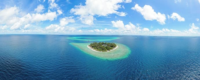 Malahini Kuda Bandos Resort, Primary image