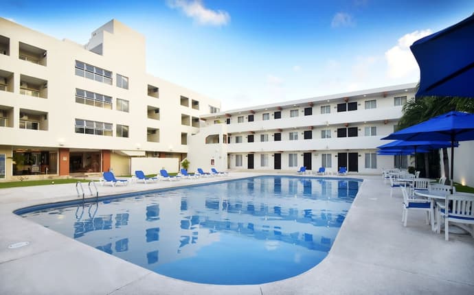 Hotel Bonampak, Primary image