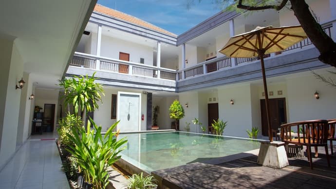 Teges Inn Kuta