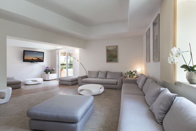 Hotel Cannigione, Primary image