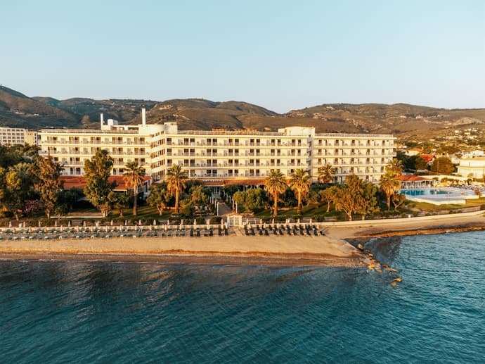 Calamos Beach Family Club Hotel, Primary image