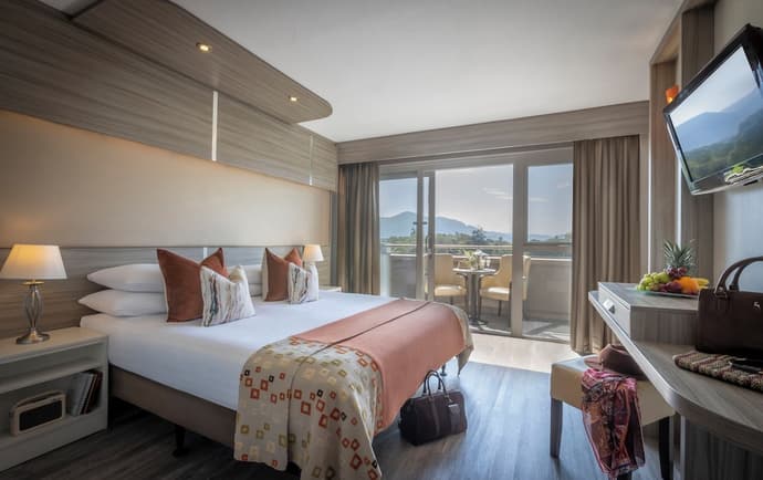 Gleneagle Killarney, Primary image