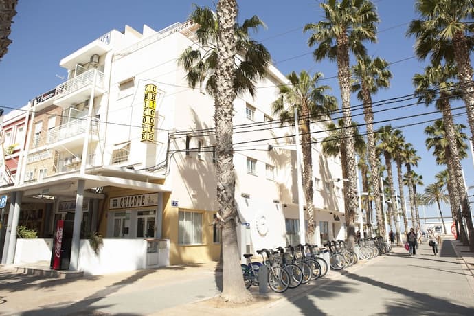 Malvarrosa Beach Rooms