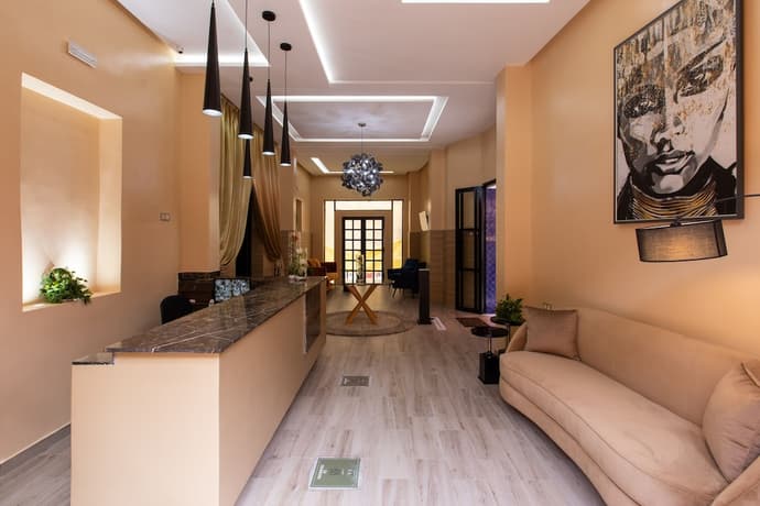 Hotel Toulousain, Reception