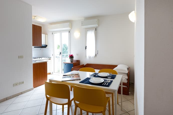 Residence Mimosa, Primary image