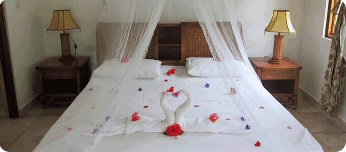 Le surmer self catering chalets, Room