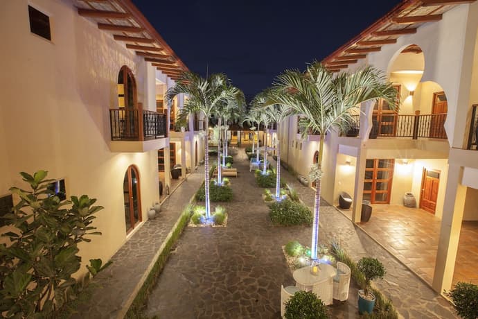 Plaza Marbella Granada Condiminiums