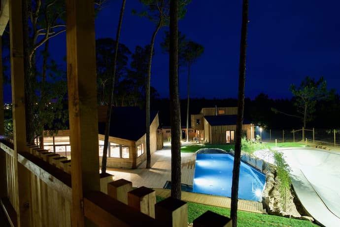 Bukubaki Eco Surf, Primary image