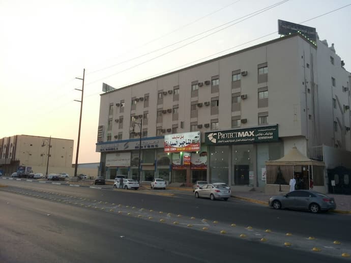 Al Eairy Furnished Apartments Al Ahsa 2