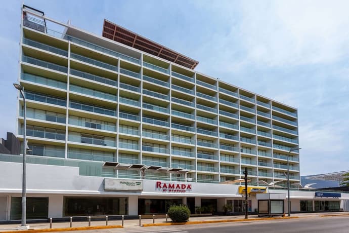Ramada by Wyndham Acapulco Hotel & Suites, Primary image