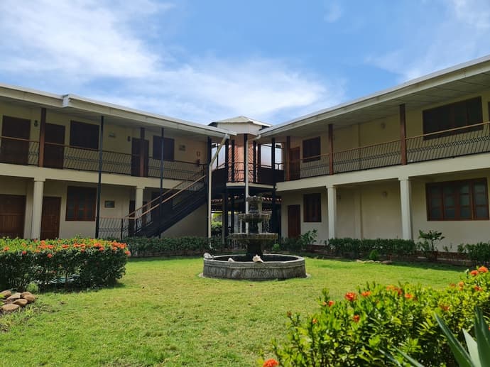 Hotel Austria, Primary image