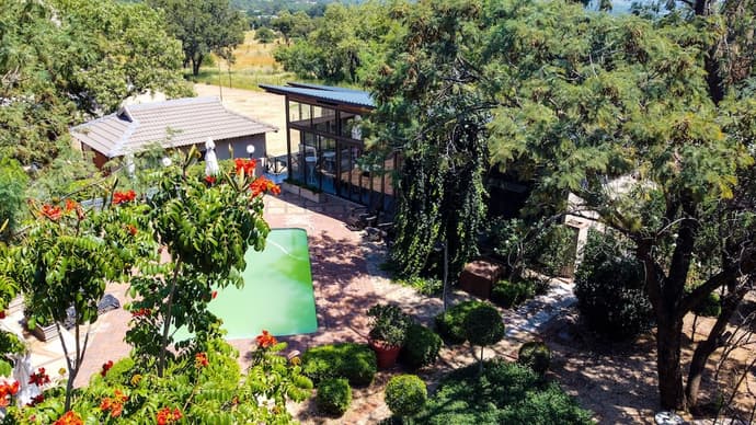 Thaba Legae Guest Lodge