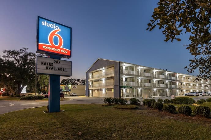 Studio 6 Extended Stay - Savannah, GA