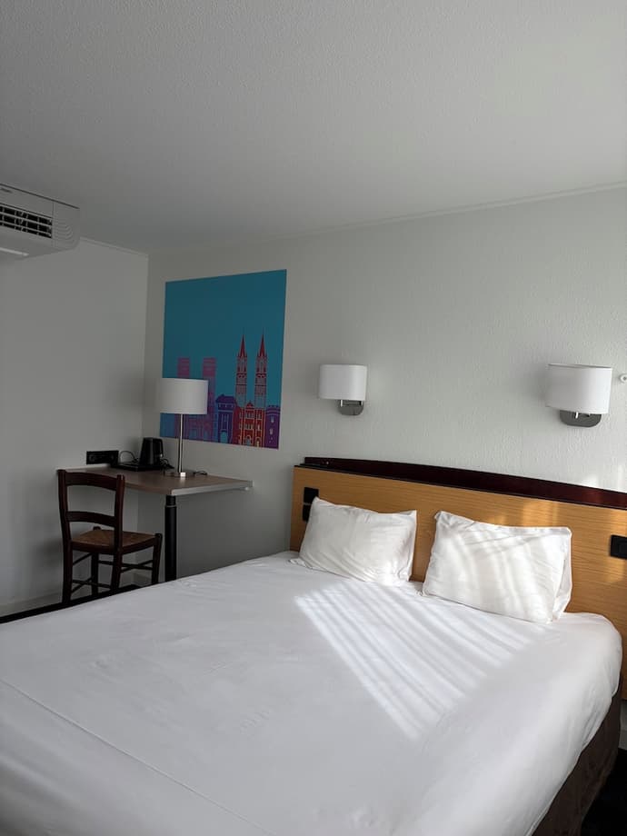 Kyriad Direct Marseille Est - La Valentine