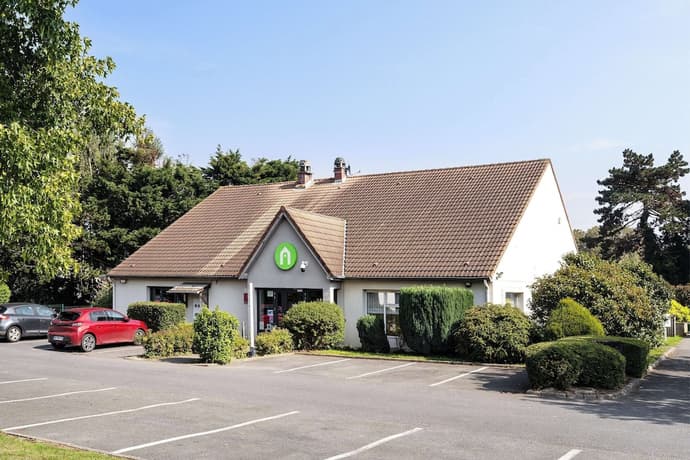 Campanile Bethune Fouquieres, Primary image