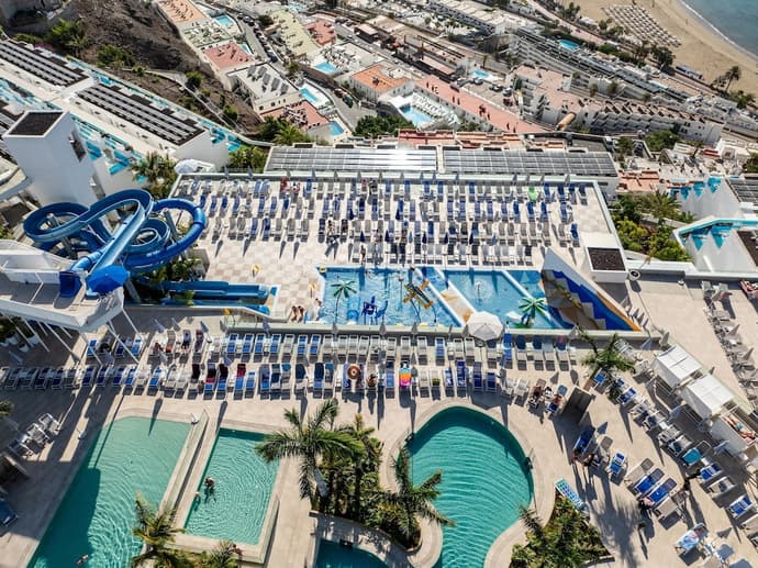 Servatur Puerto Azul, Primary image