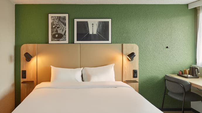 Campanile NATURE - Saint-Germain-en-Laye