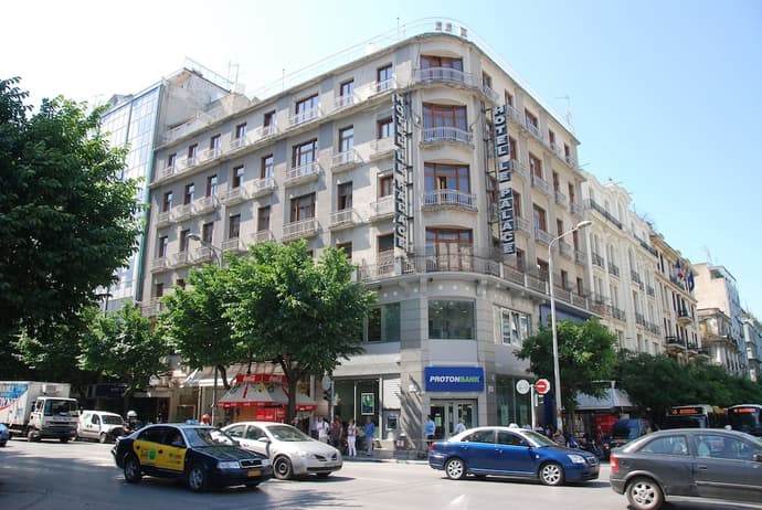 Le Palace Hotel, Primary image