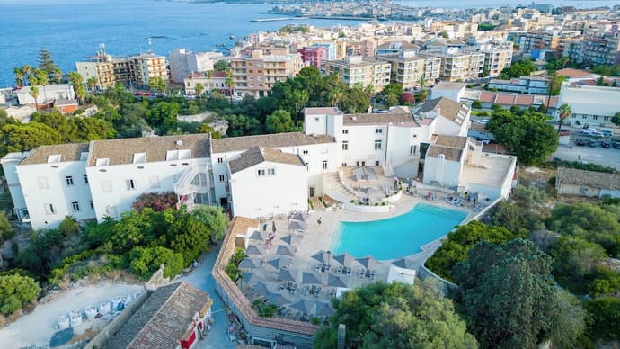 Grand Hotel Villa Politi, Primary image