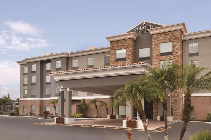 Country Inn & Suites by Radisson, RJ Stadium - Tampa Airport East