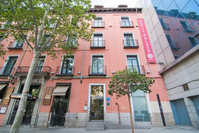 Petit Palace Plaza del Carmen, Primary image