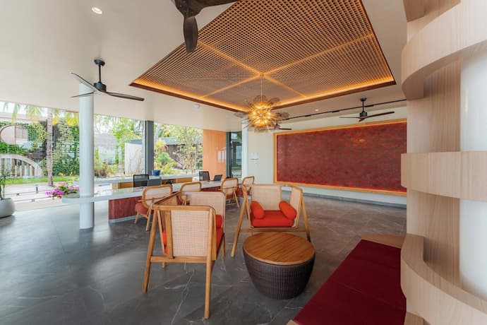 Veligandu Maldives Resort Island, Reception