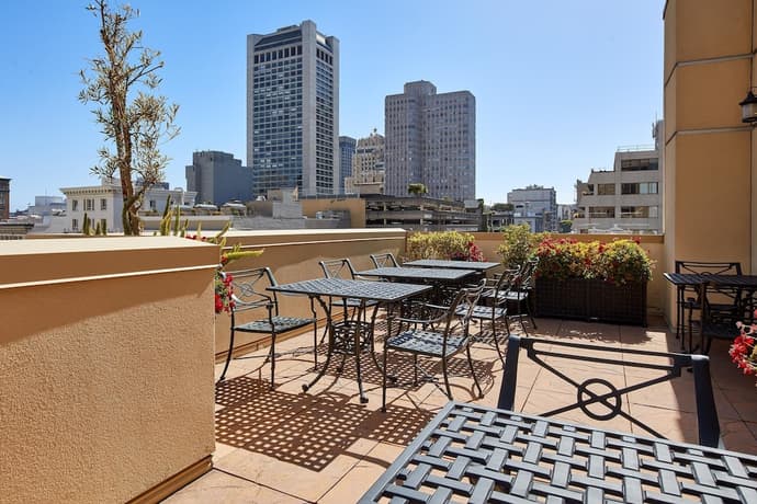 Orchard Garden Hotel, Primary image