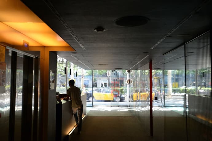 Soho Hotel, Interior entrance