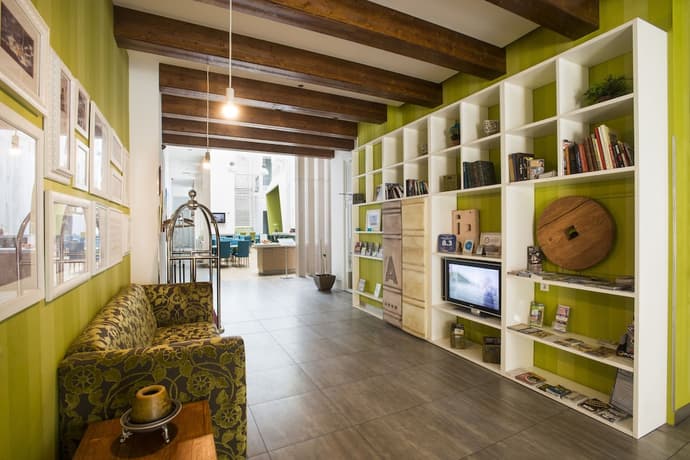 Atrium Hotel by Mellow Mood Hotels, Lobby