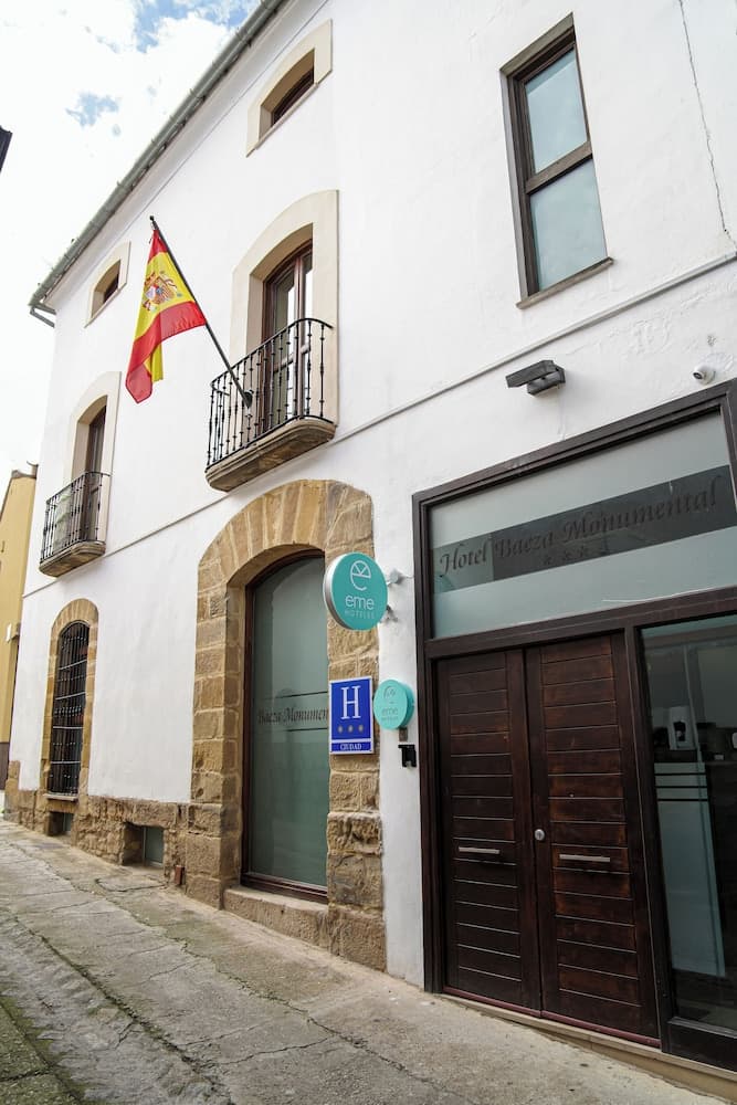 Hotel Baeza Monumental by eme Hoteles, Primary image