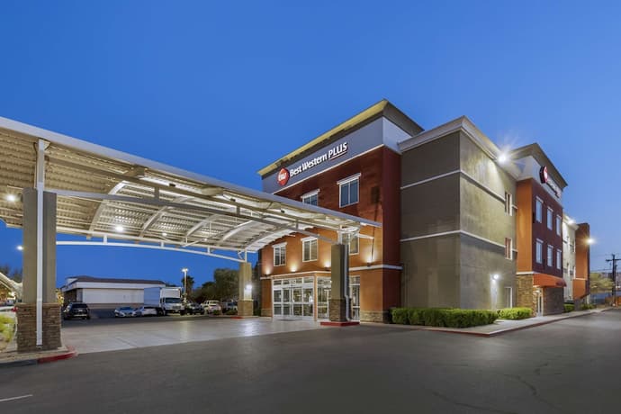 Best Western Plus Henderson Hotel