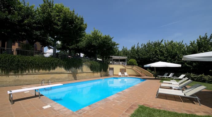 Grand Hotel Admiral Palace, Primary image