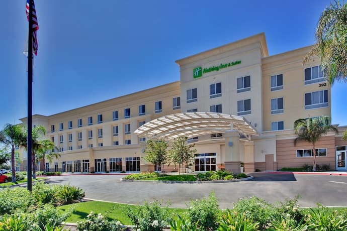 Holiday Inn & Suites Bakersfield by IHG, Primary image