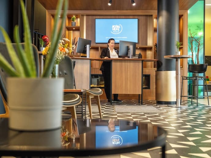 Novotel Wien City, Reception