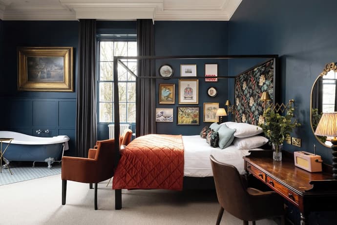 The Churchill Hotel, Primary image