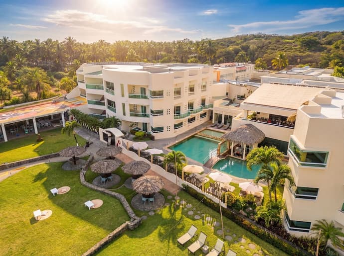 Artisan Playa Esmeralda Family Beach Hotel