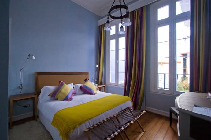 Zerohotel, Primary image