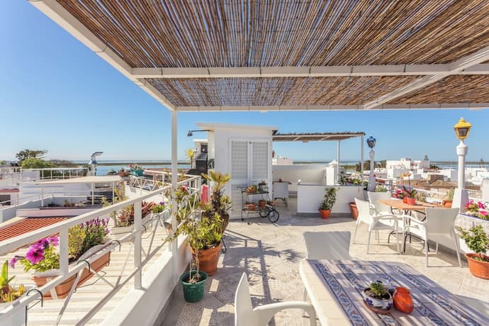 Pension Bicuar, Primary image