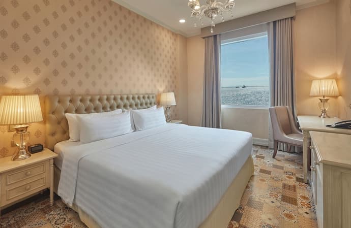 Rizal Park Hotel