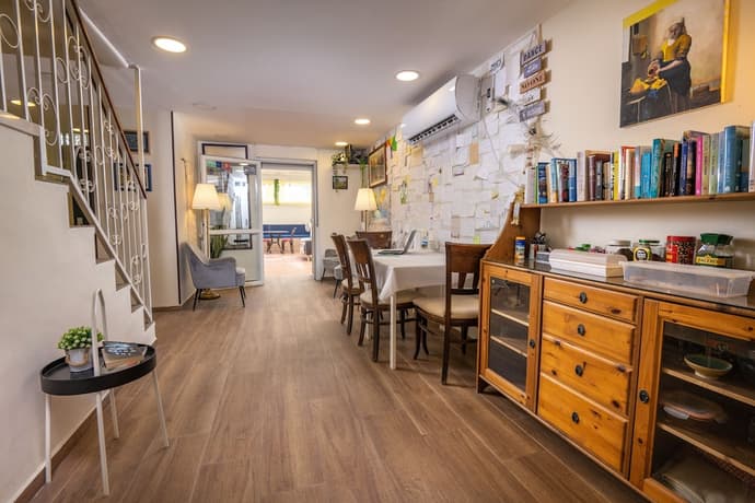 Mike's House Jerusalem