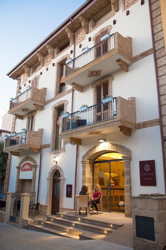 Double B - Maison De Charme, Primary image