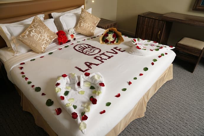 La Rive Hotels & Suites (Formerly known as Ghosn Al Banafsej)