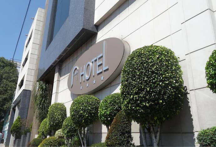 Hotel Bonn, Primary image