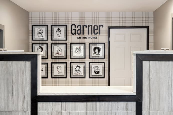 Garner Hotel Page Lake Powell Area by IHG