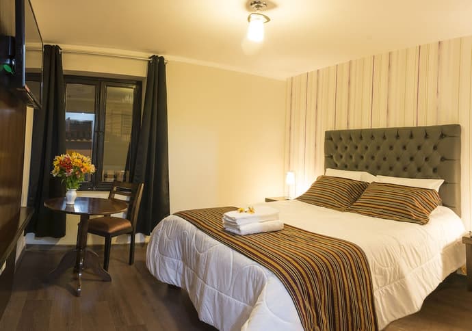 Ureta Hotel, Primary image