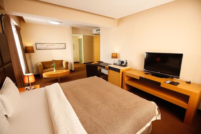 The Corporate Hotel Convention Centre, Primary image